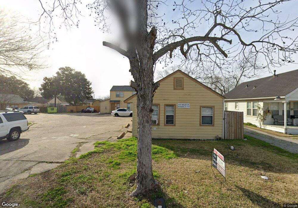 1016 Miles St unit 5, Rosenberg, TX 77471 - photo 1