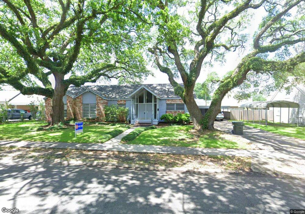 219 Country Club Dr, New Iberia, LA 70563 - photo 1