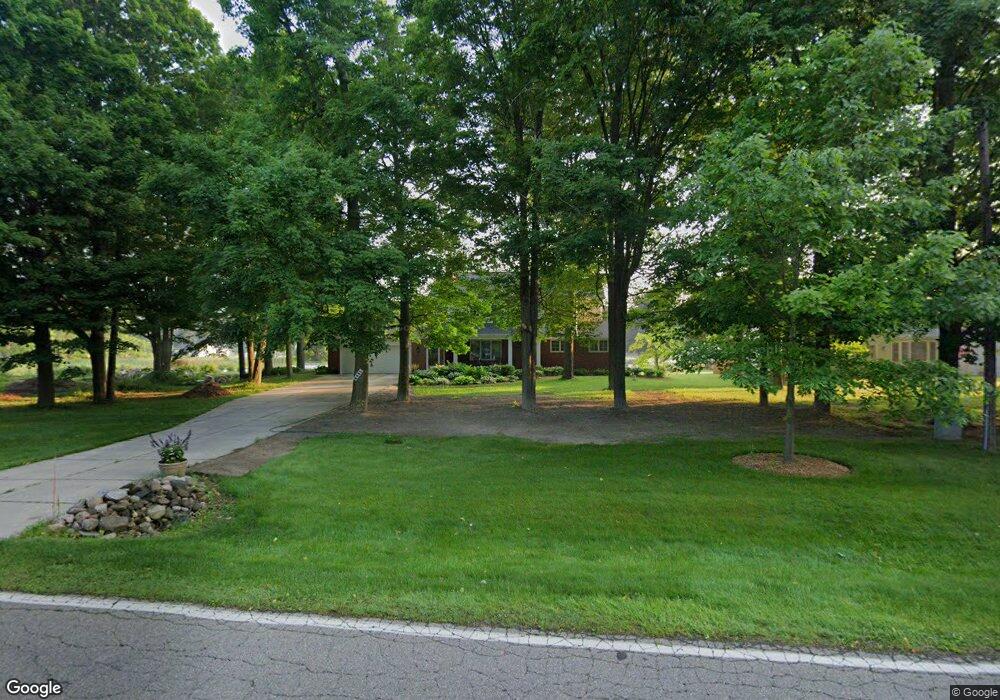 6055 E Carpenter Rd, Flint, MI 48506 - photo 1