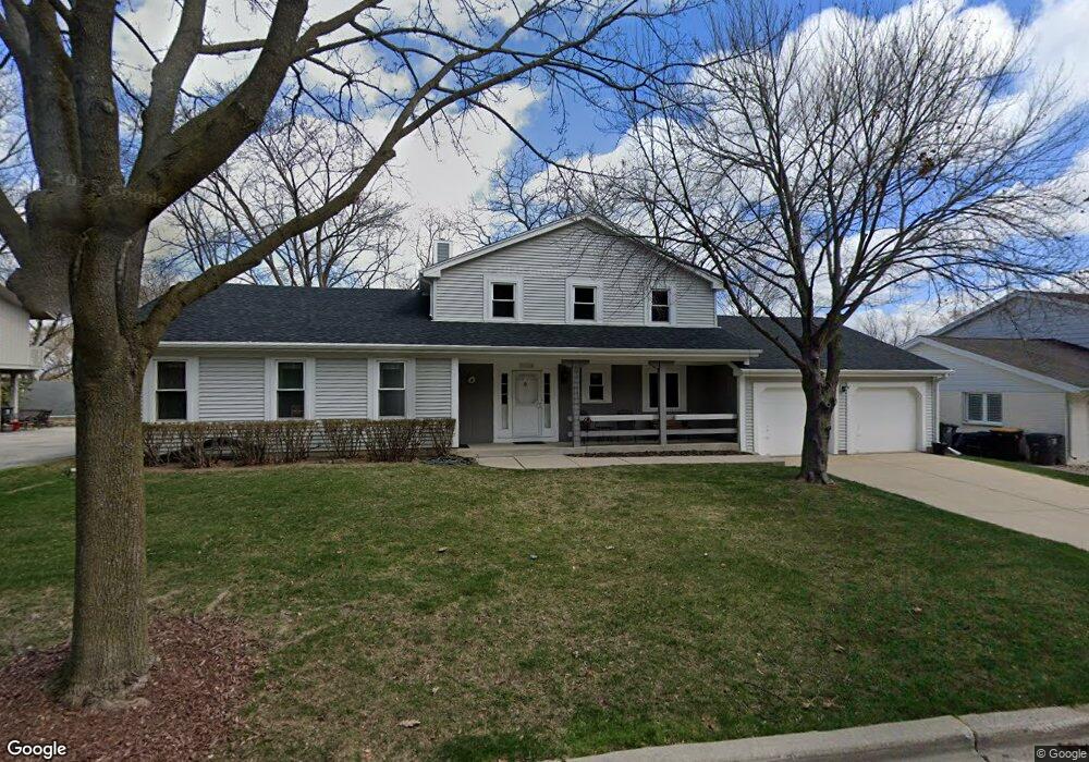 1020 N 124th St, Milwaukee, WI 53226 - photo 1