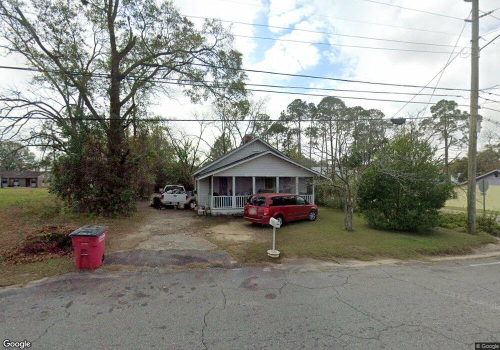 304 Beech St, Tifton, GA 31794 - photo 1