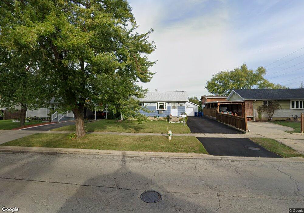 1839 N Mcaree Rd, Waukegan, IL 60087 - photo 1