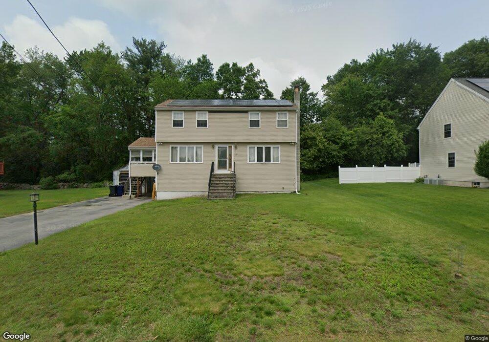 171 Hilltop Rd, Dracut, MA 01826 - photo 1
