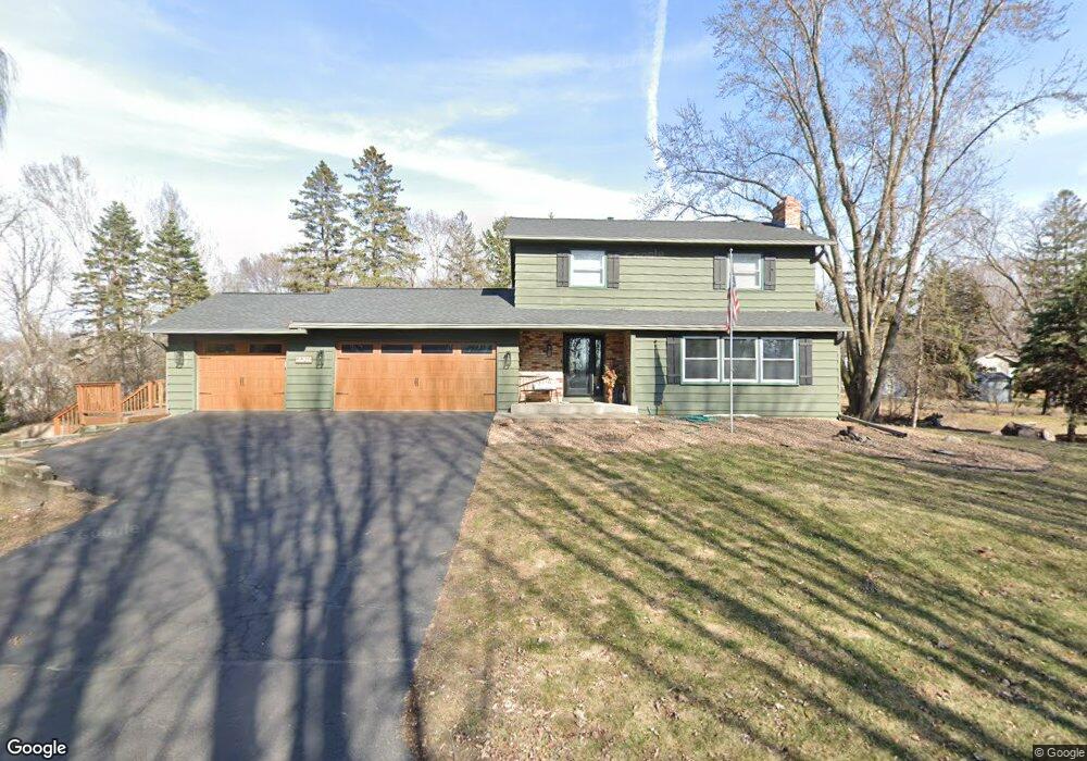 5525 Nantucket Rd, Minnetonka, MN 55345 - photo 1