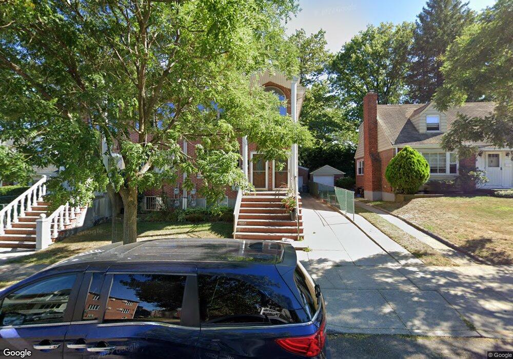 24608 63rd Ave unit 2Fl, Little Neck, NY 11362 - photo 1