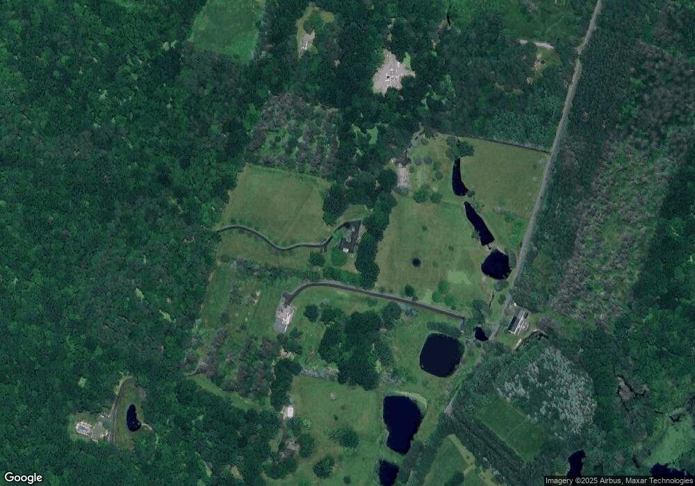 100 Camelot Dr, Hawley, PA 18428 - photo 1