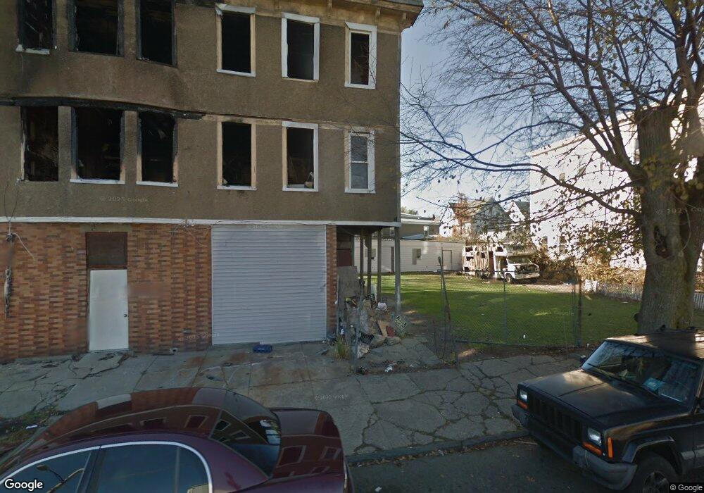 31 5th St, Bridgeport, CT 06607 - photo 1