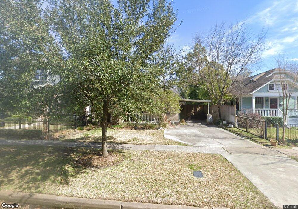 1834 Columbia St, Houston, TX 77008 - photo 1