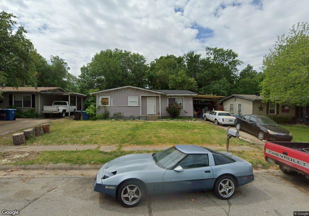 1808 Ridgewood Rd, Denison, TX 75020 - photo 1