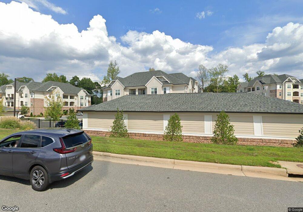 6004 Grandover Village Rd, Greensboro, NC 27407 - photo 1