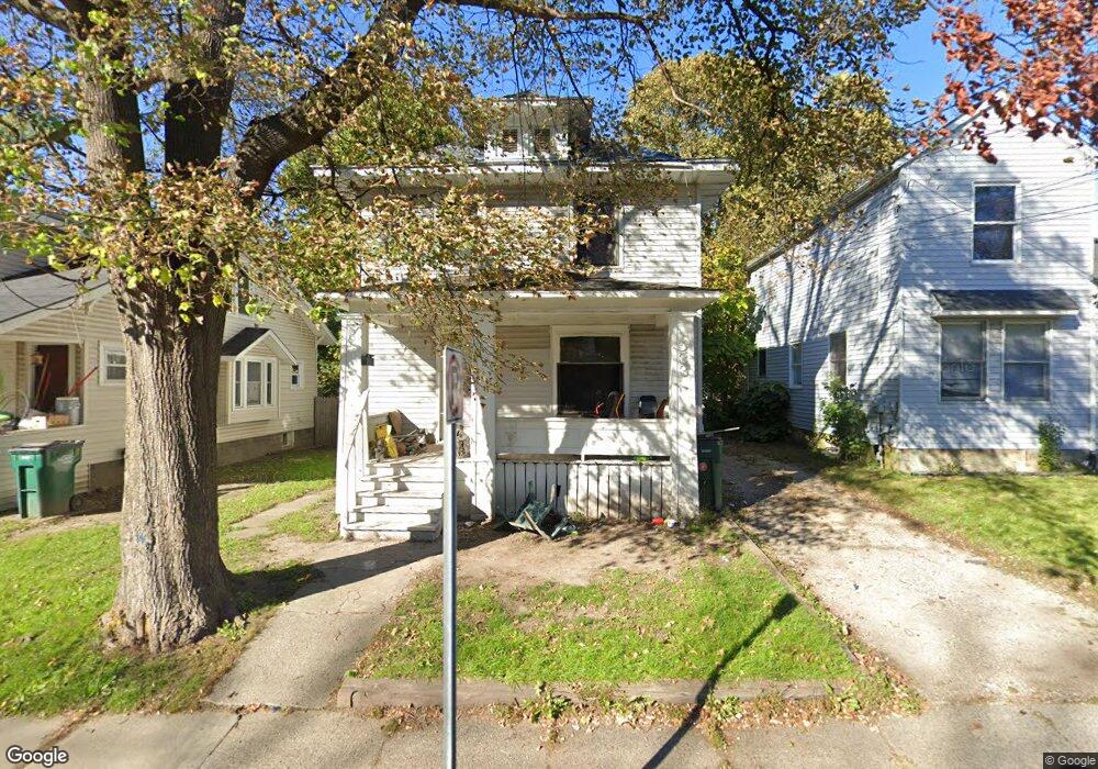 533 Baker St, Lansing, MI 48910 - photo 1