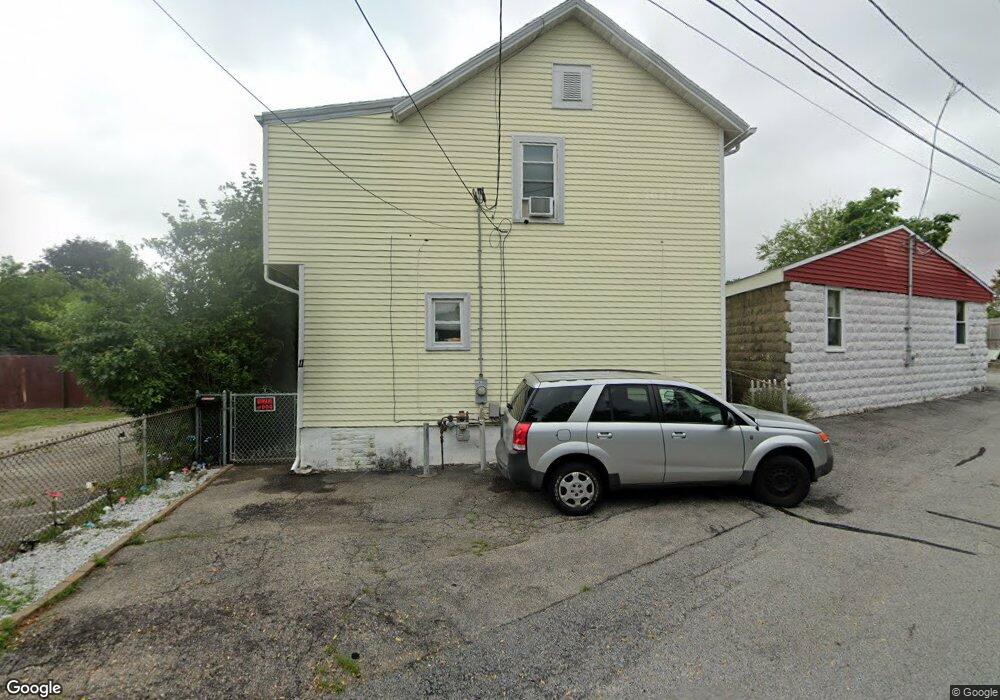 13 Ball Ave unit 13, West Warwick, RI 02893 - photo 1