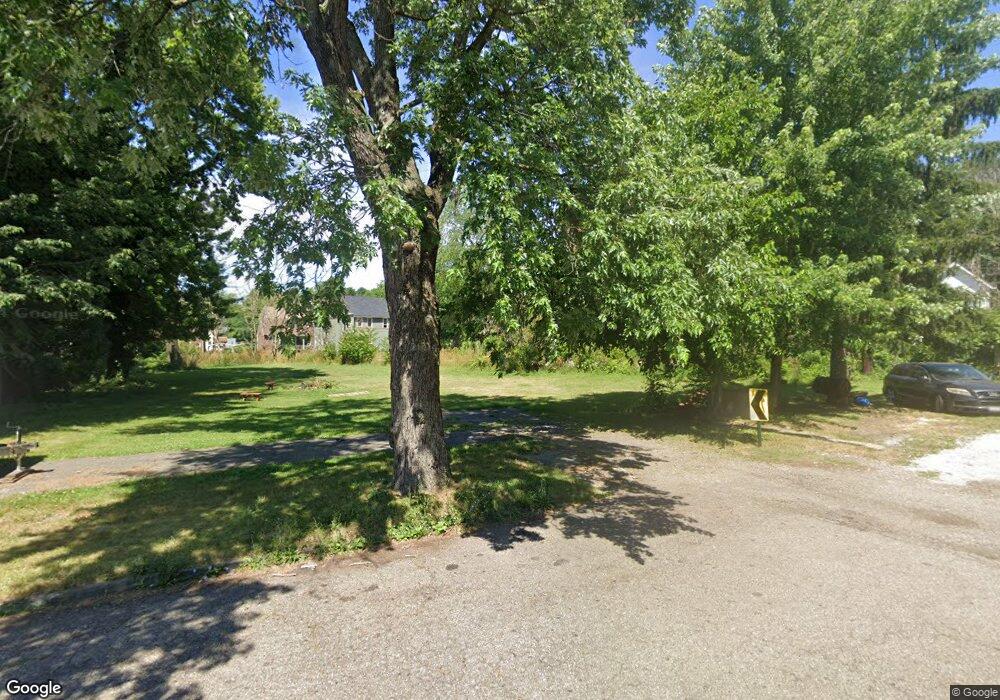 1047 Rowland Ave NE, Canton, OH 44705 - photo 1