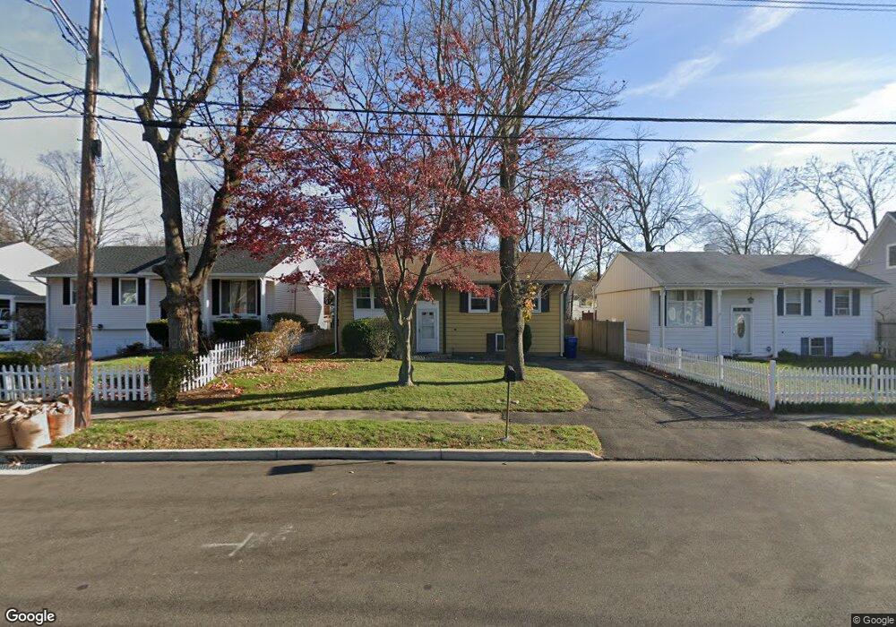 16 Quaker Rd, Norwalk, CT 06854 - photo 1