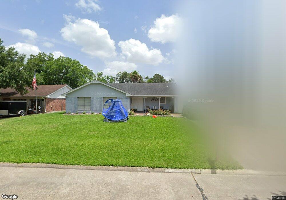 2608 Perry Ln, Alvin, TX 77511 - photo 1