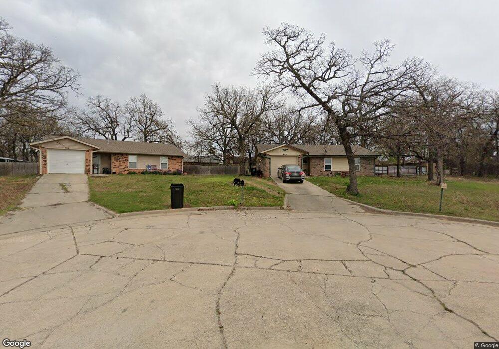 320 Claudia Cir, McLoud, OK 74851 - photo 1