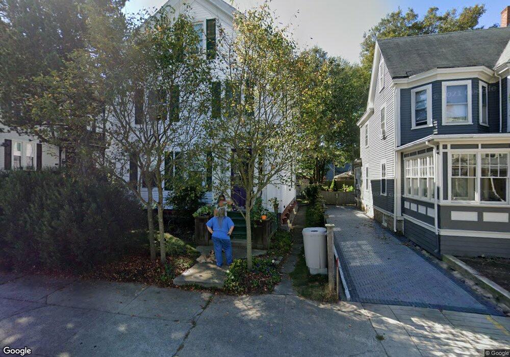 13 Everett St, Newport, RI 02840 - photo 1
