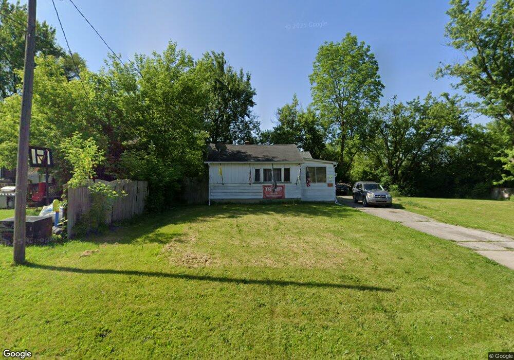 1153 W Princeton Ave, Flint, MI 48505 - photo 1