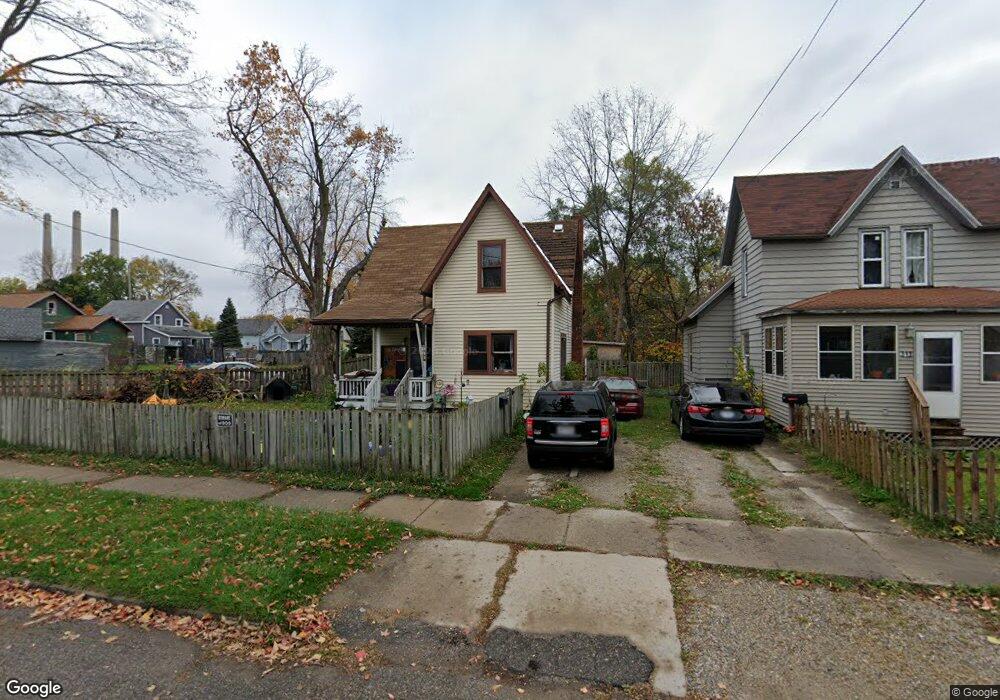 311 Isbell St, Lansing, MI 48910 - photo 1