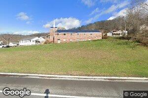 30 Junior St, Richwood, WV 26261