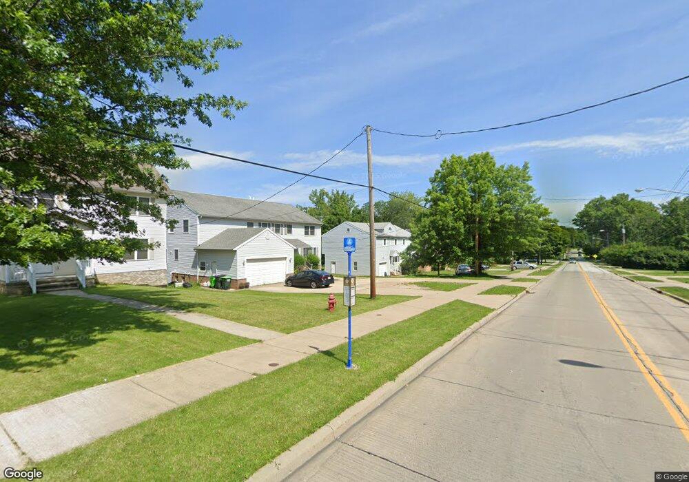 2660 Bishop Rd, Wickliffe, OH 44092 - photo 1