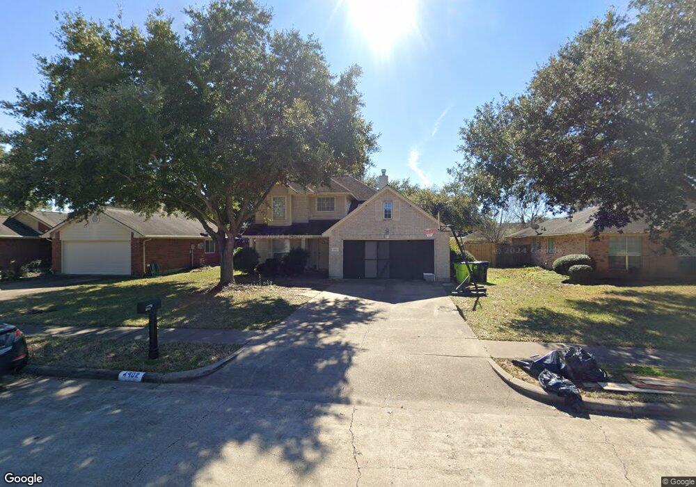 4902 E Columbary Dr, Rosenberg, TX 77471 - photo 1