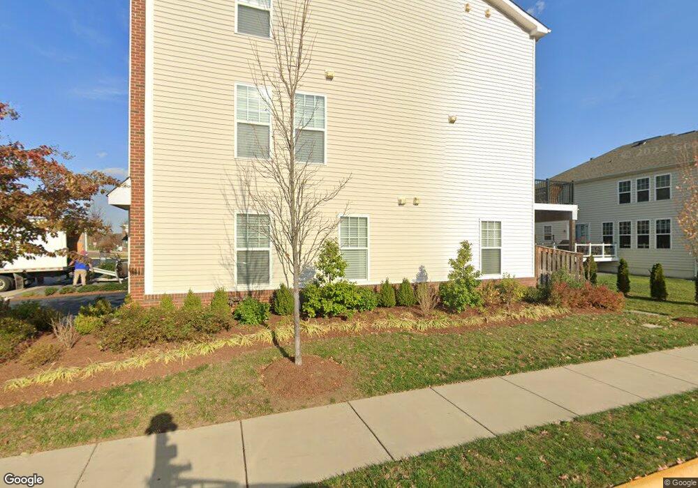 24860 Durham Field Terrace unit B, Chantilly, VA 20152 - photo 1