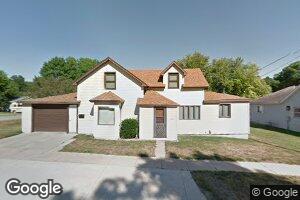 406 N 4th St, Guthrie Center, IA 50115