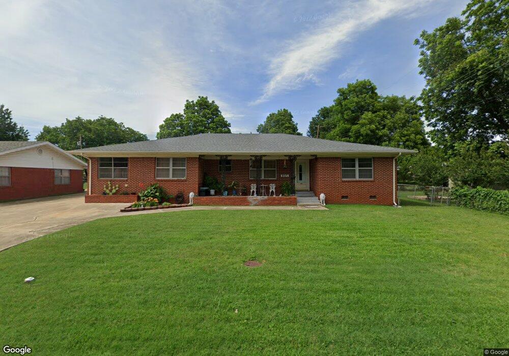905 Elm St, Ardmore, OK 73401 - photo 1