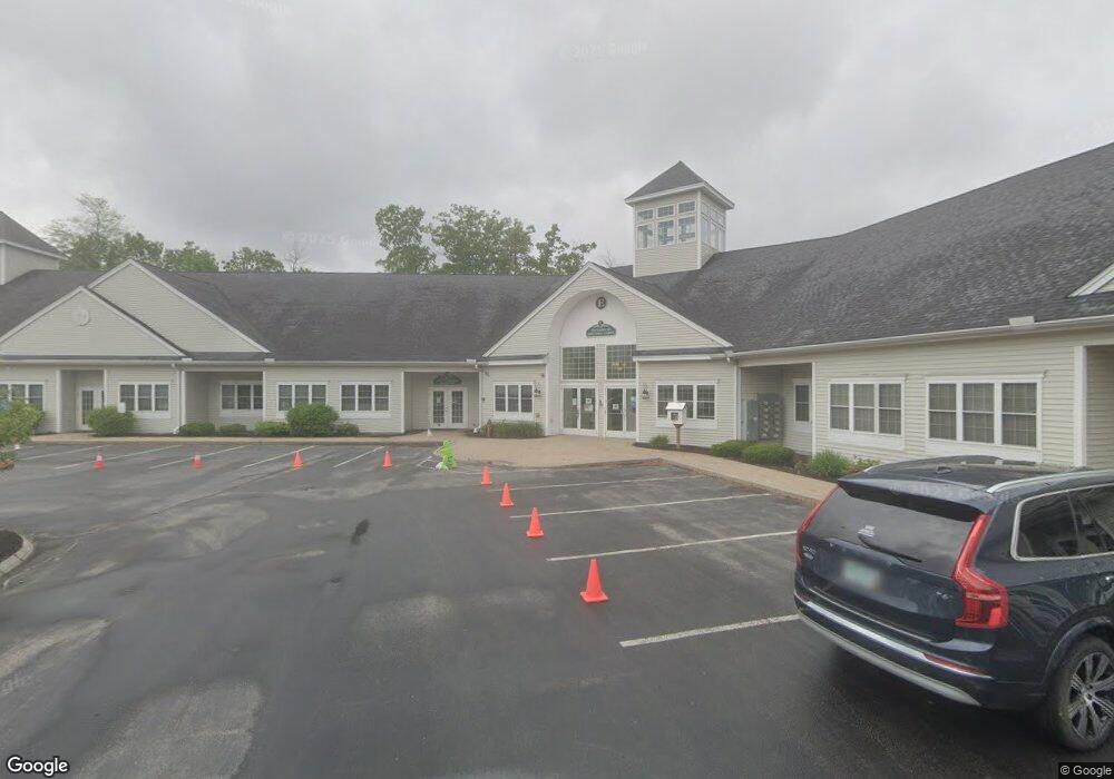 1e Commons Dr unit 28/29, Londonderry, NH 03053 - photo 1