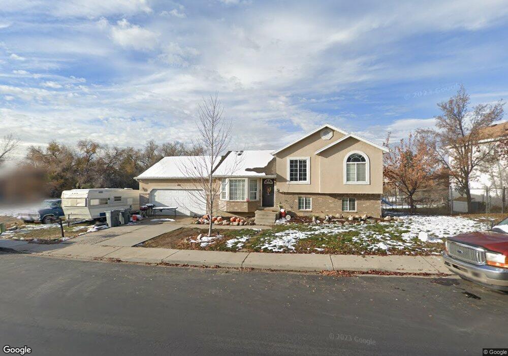 681 N Murdock Dr, Pleasant Grove, UT 84062 - photo 1