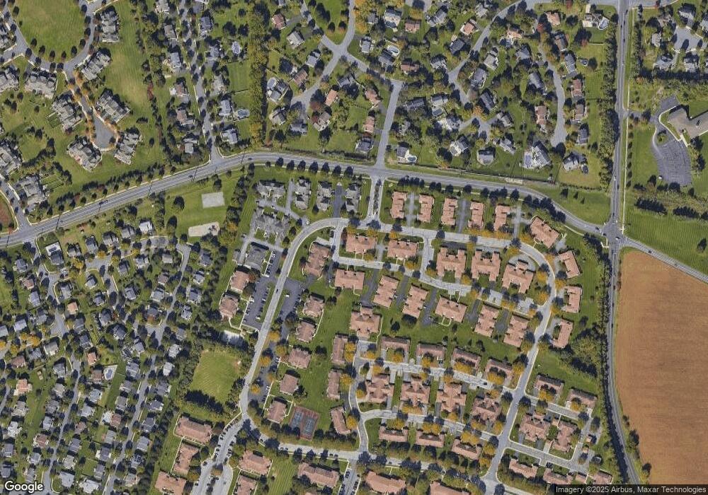 5783 Burning Tree Ln, Macungie, PA 18062 - photo 1