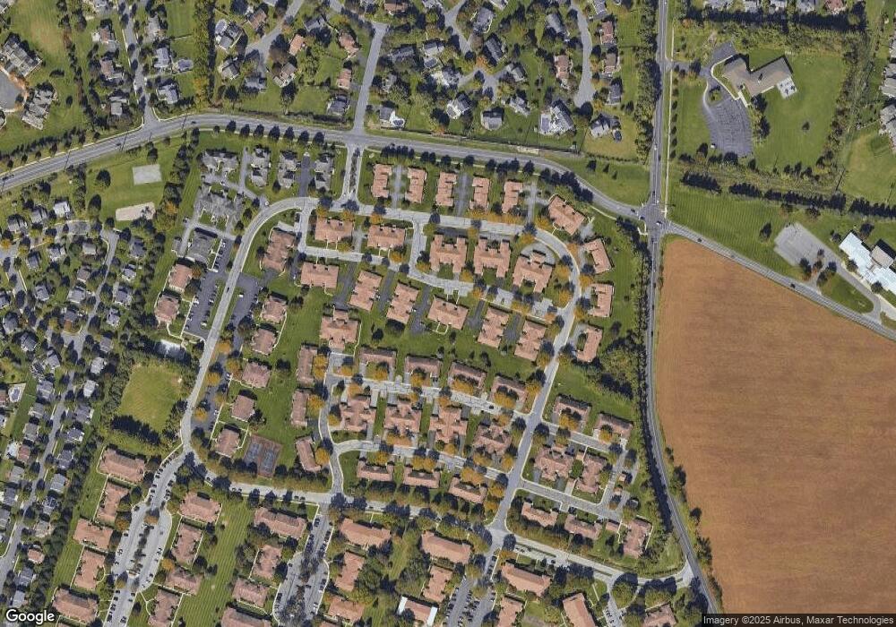 5794 Burning Tree Ln, Macungie, PA 18062 - photo 1