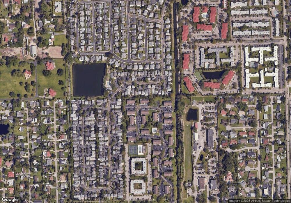 7051 SW 42nd Ct, Davie, FL 33314 - photo 1