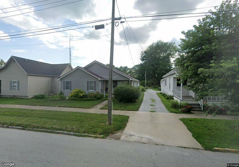 736 N Main St, Tipton, IN 46072 - photo 1