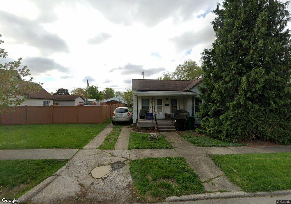 312 N Hamilton St, Lincoln, IL 62656 - photo 1