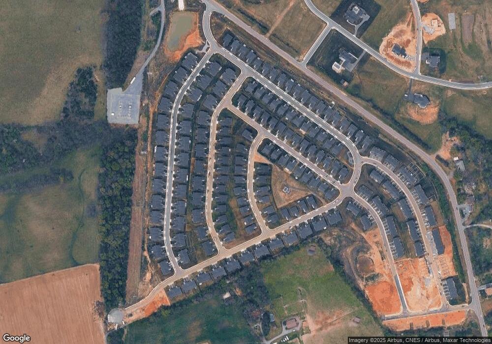 4590 Dunbar St, Harrisonburg, VA 22801 - photo 1