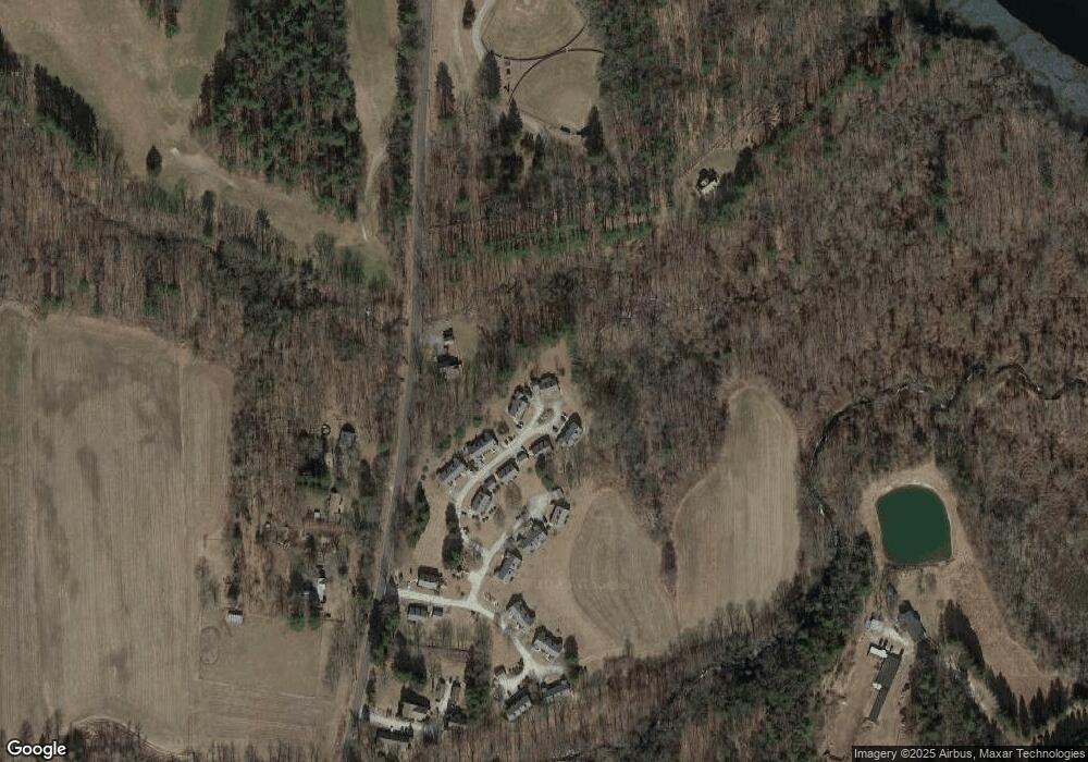 33 Cornfield Point, Woodstock, CT 06281 - photo 1