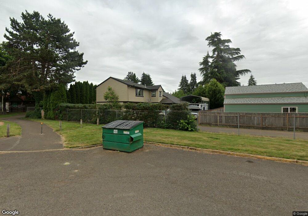 1220 N Maple St, Canby, OR 97013 - photo 1