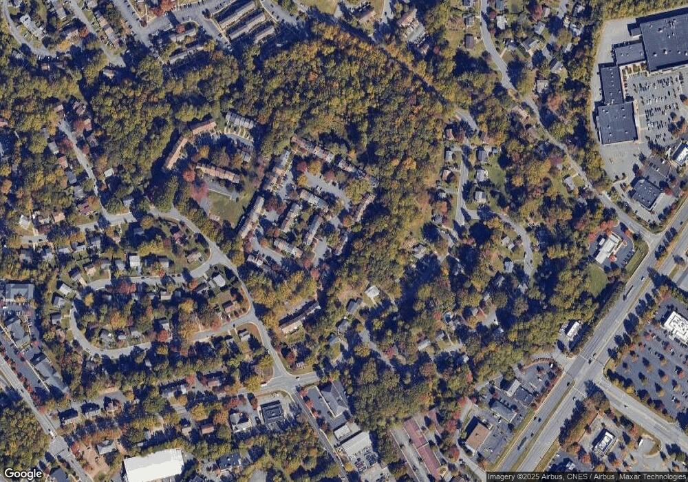 1420 Minor Ridge Ct, Charlottesville, VA 22901 - photo 1