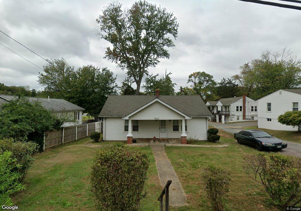 18626 Triangle St, Triangle, VA 22172 - photo 1
