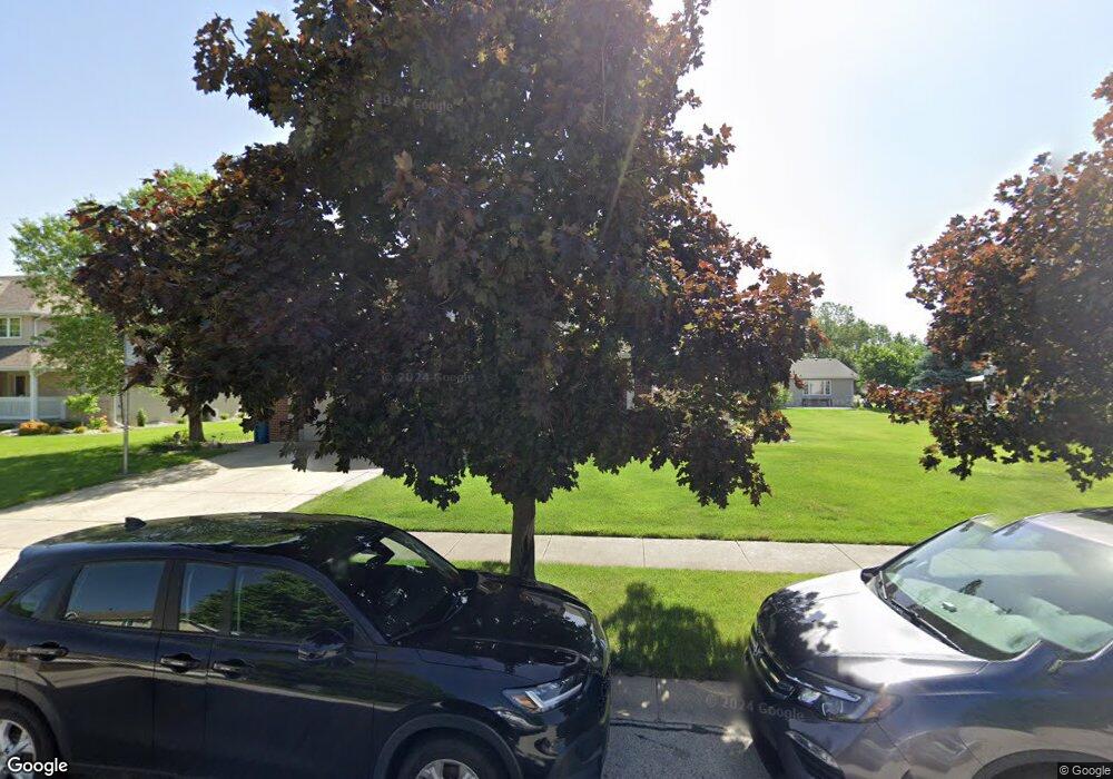 1621 Briar Crossing Dr, Dyer, IN 46311 - photo 1