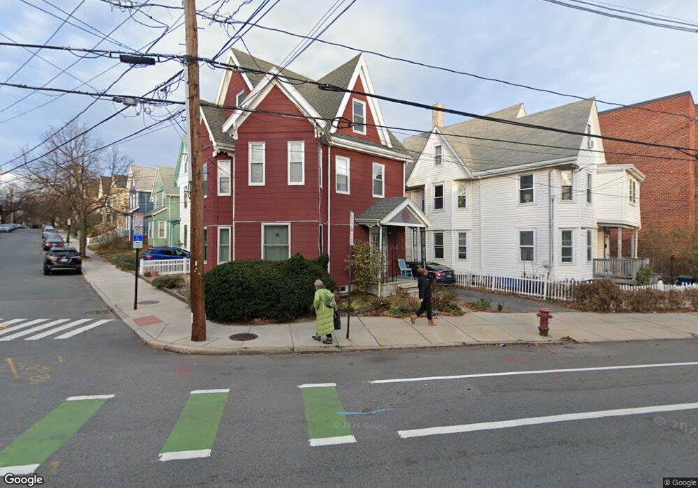 33 Elm St unit 3, Somerville, MA 02143 - photo 1