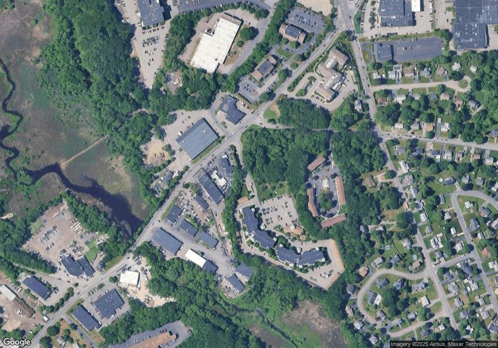 Salem Place Condominiums unit 86, Woburn, MA 01801 - photo 1