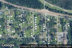 112 4th St, Docena, AL 35060