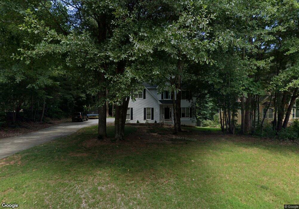 200 Tomahawk Dr, Sharpsburg, GA 30277 - photo 1