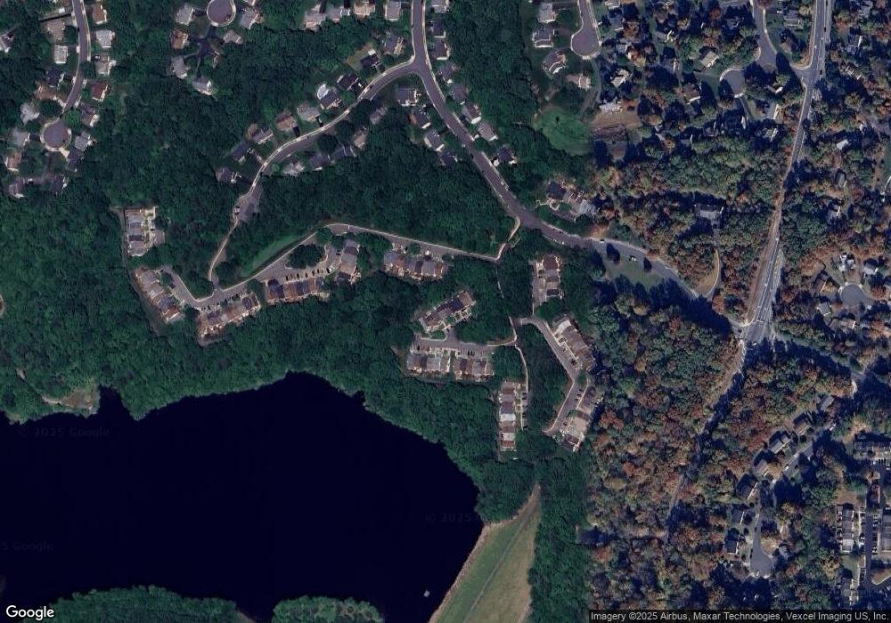 9008 Daum Ct, Springfield, VA 22153 - photo 1