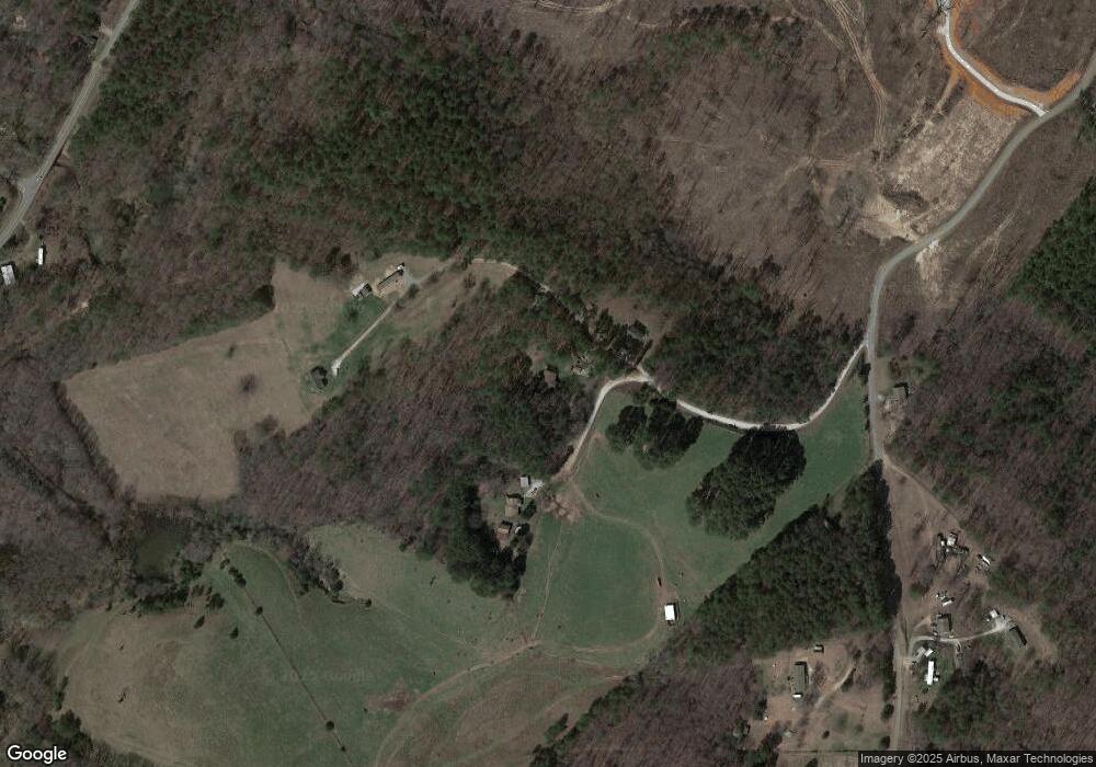 211 Whippoorwill Ln, Walhalla, SC 29691 - photo 1