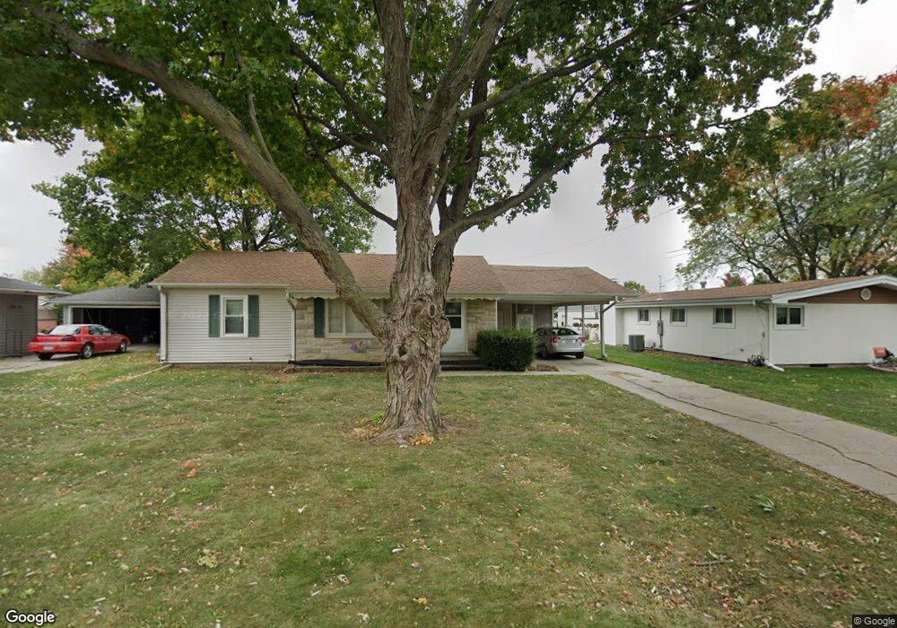 801 S 14th Ave W, Newton, IA 50208 - photo 1