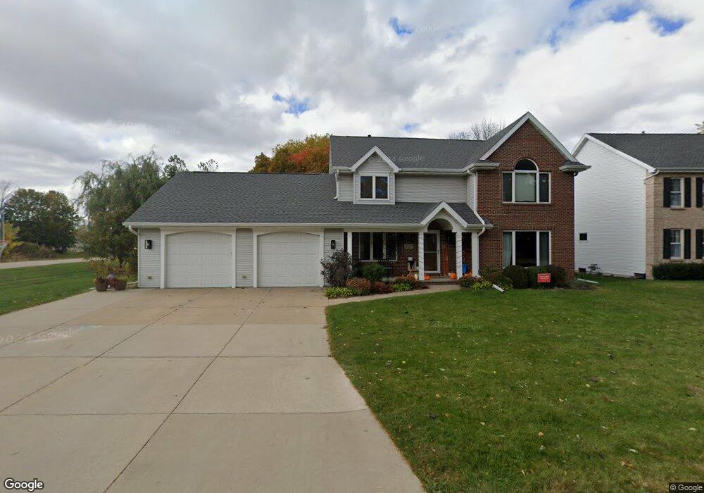 3123 N Country Run Dr, Appleton, WI 54914 - photo 1